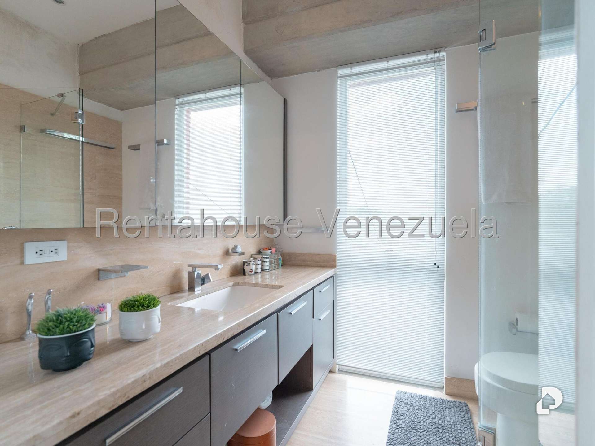 Casa en Alto Hatillo, Caracas – 16