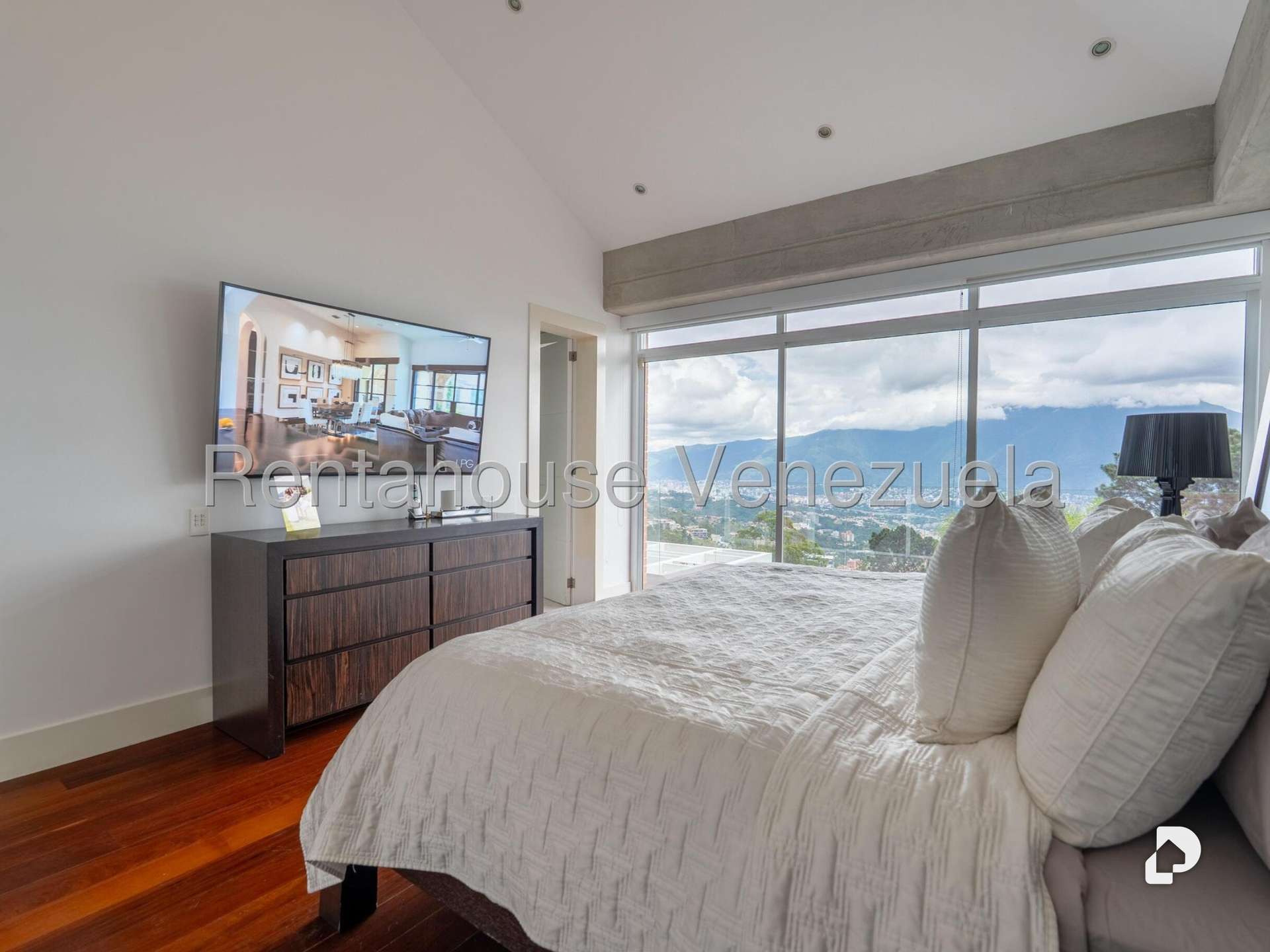 Casa en Alto Hatillo, Caracas – 23