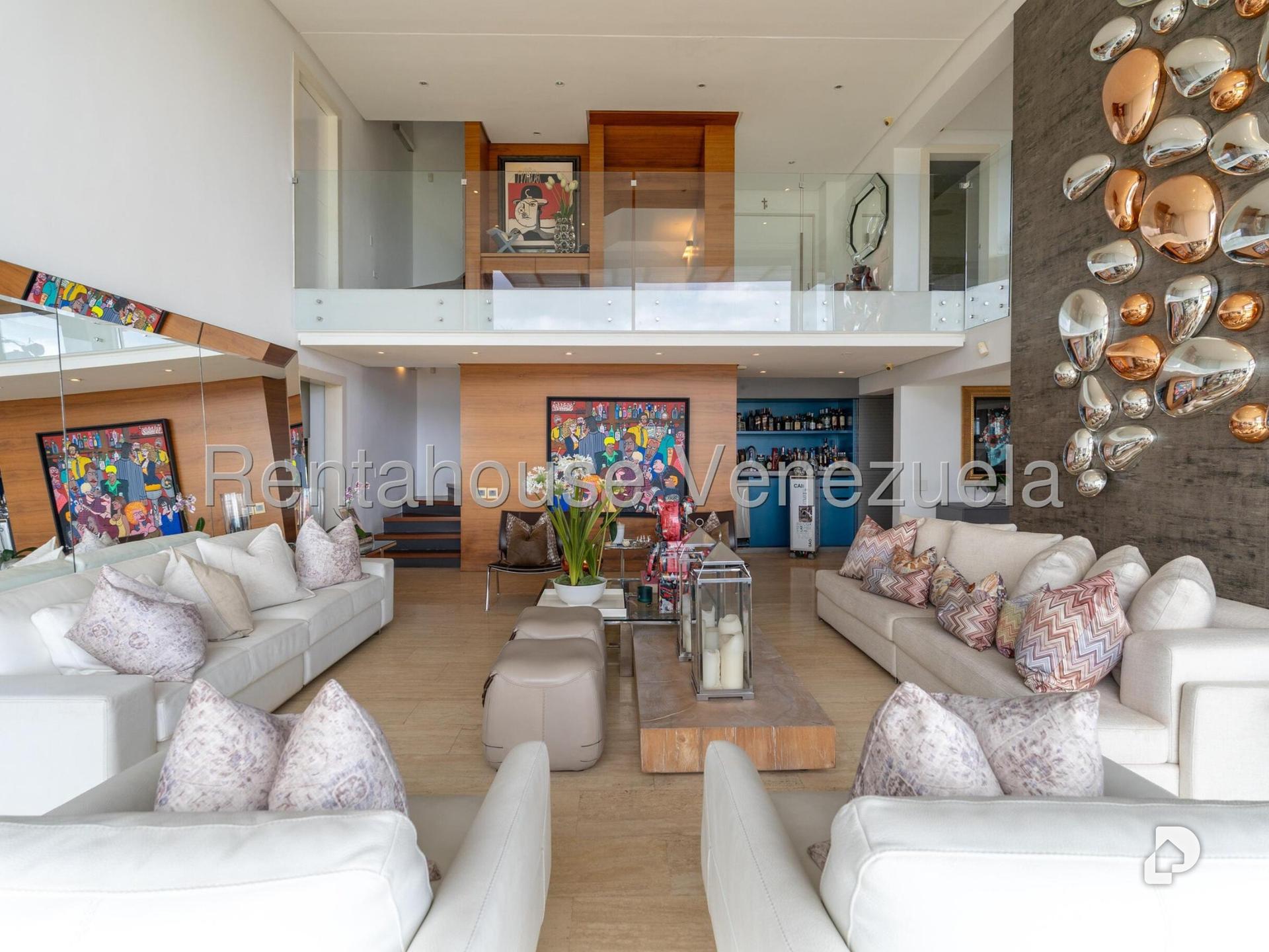 Casa en Alto Hatillo, Caracas – 2
