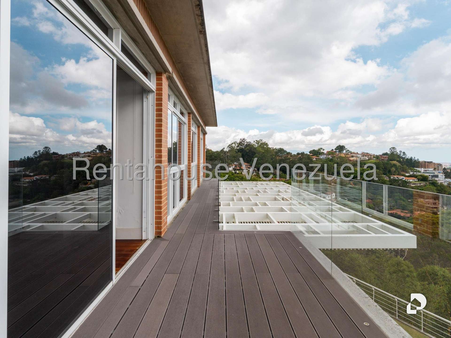 Casa en Alto Hatillo, Caracas – 11