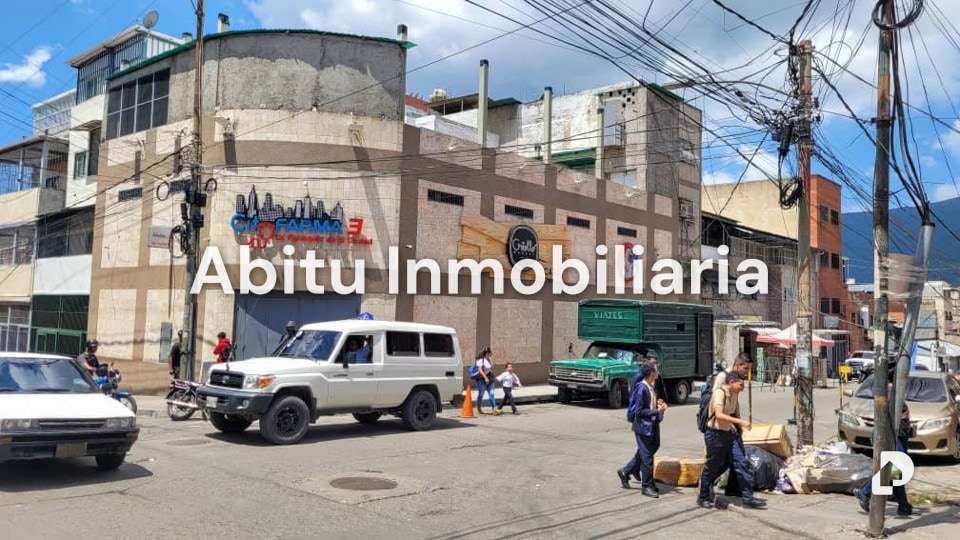 Local comercial en Catia, Caracas – 12