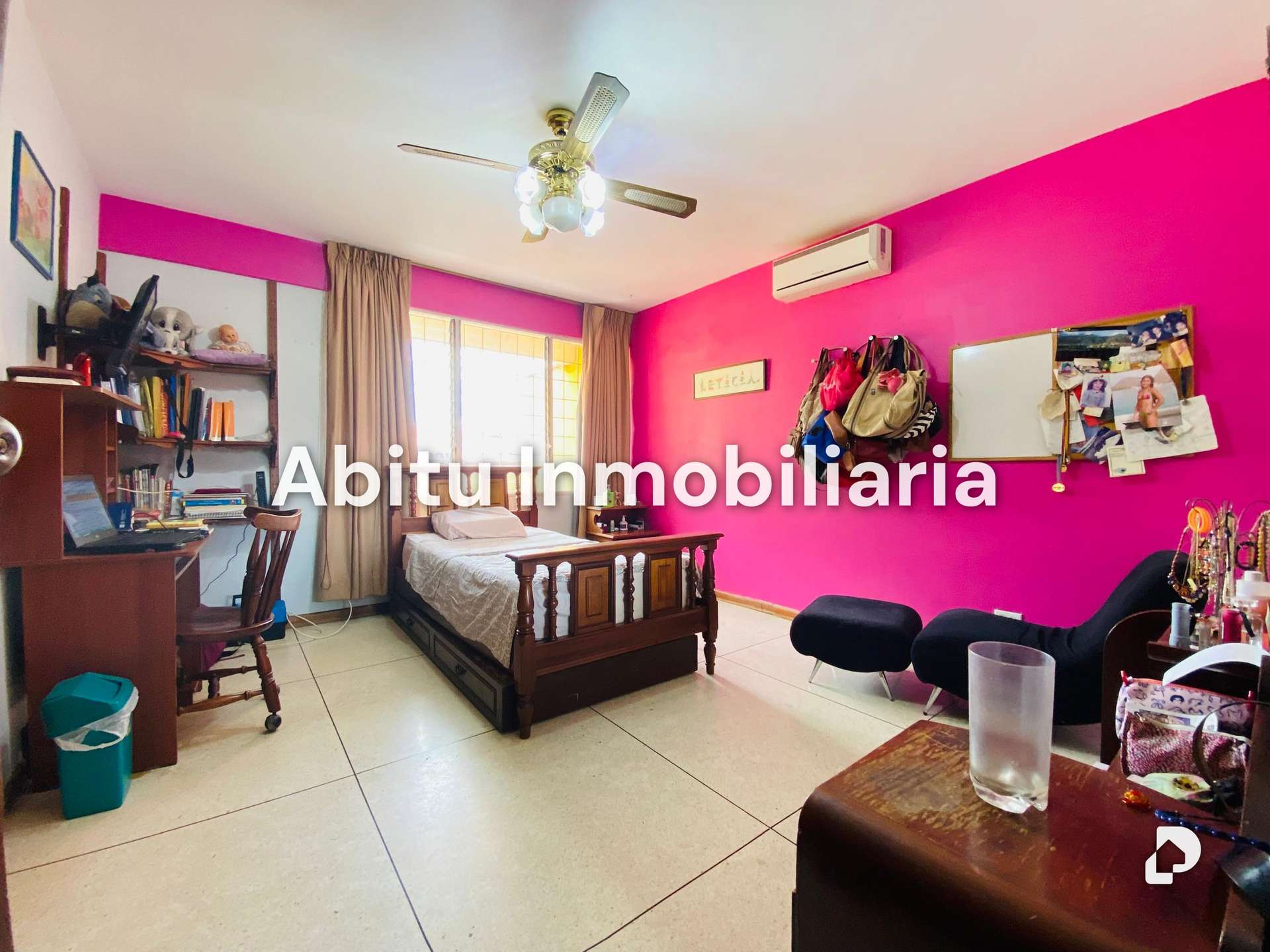 House in El Marqués, Caracas – 12