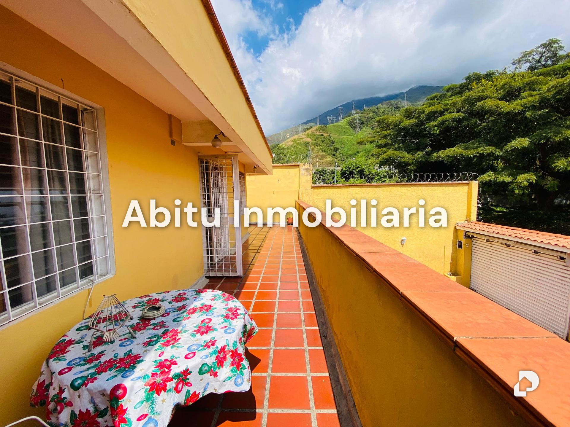 House in El Marqués, Caracas – 3