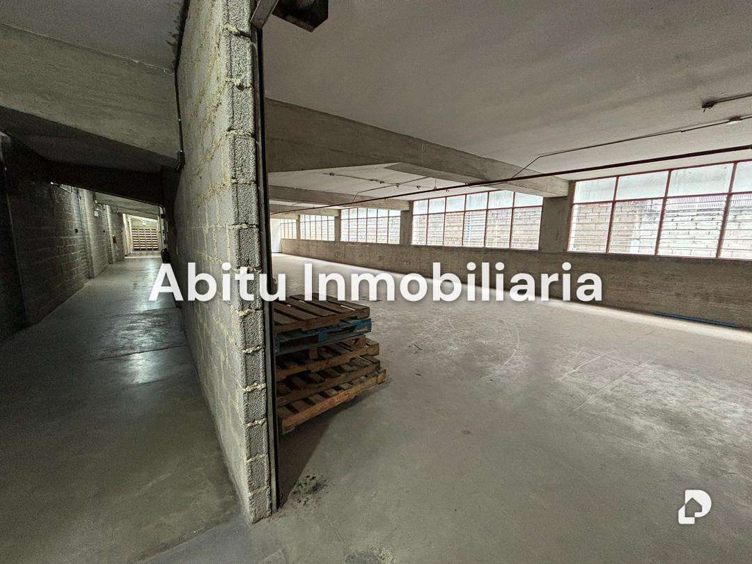 Local comercial en Palo Verde, Caracas – 5