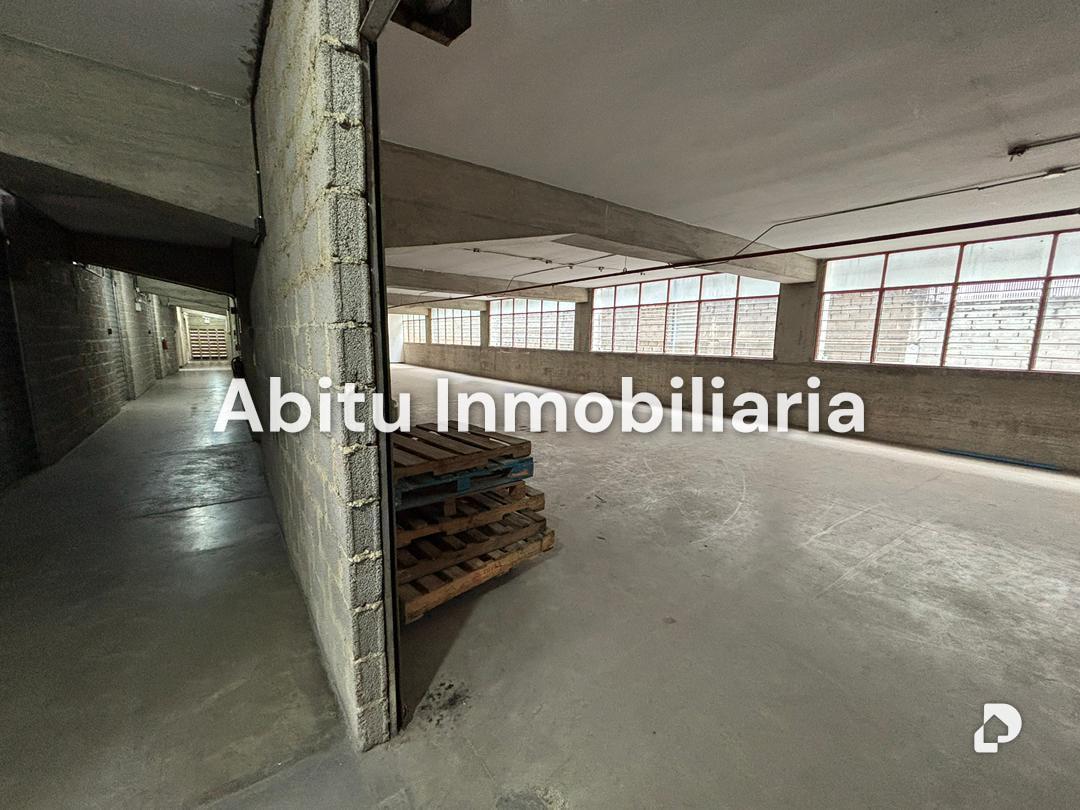 Local comercial en Palo Verde, Caracas – 5
