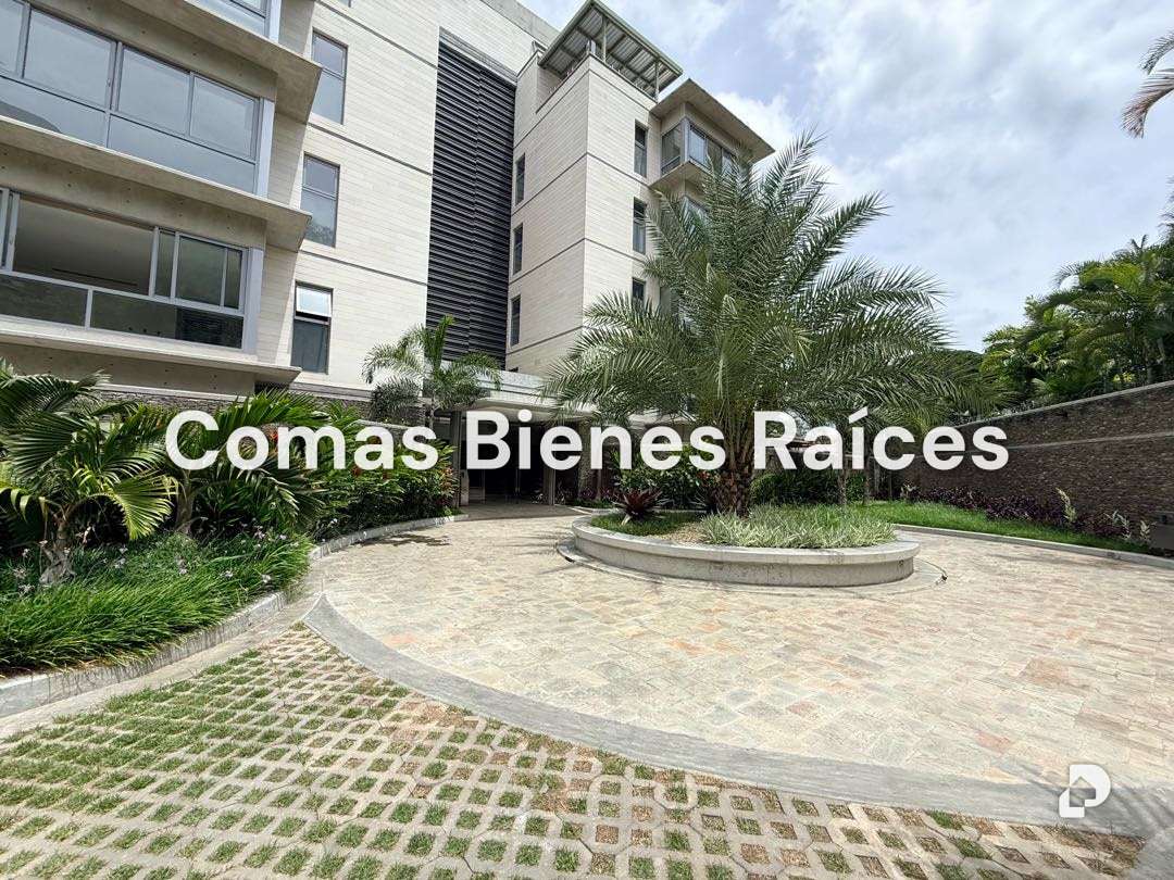 Apartamento en Altamira, Caracas – 11