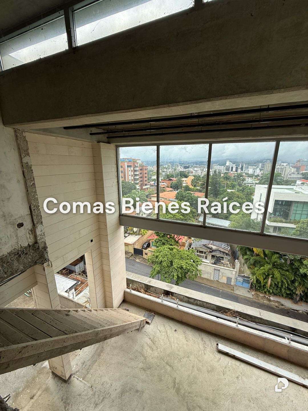 Apartamento en Altamira, Caracas – 3
