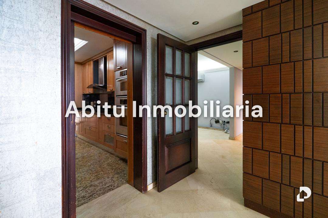 Apartamento en Los Naranjos (del Cafetal), Caracas – 25