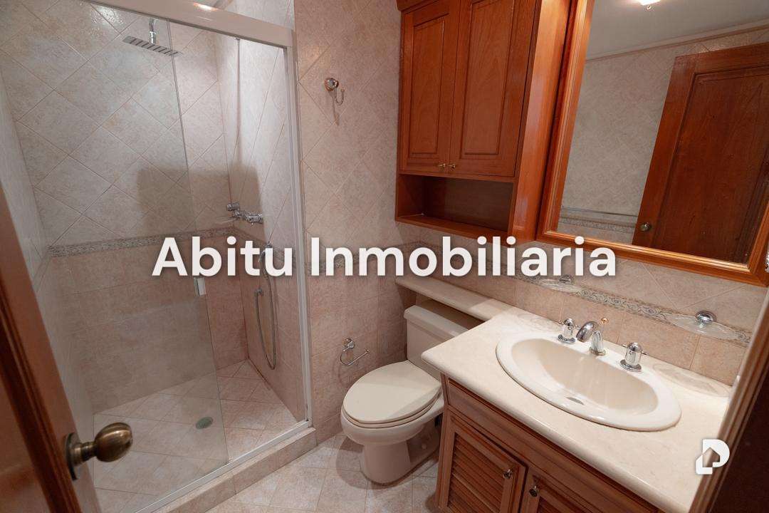 Apartamento en Los Naranjos (del Cafetal), Caracas – 28
