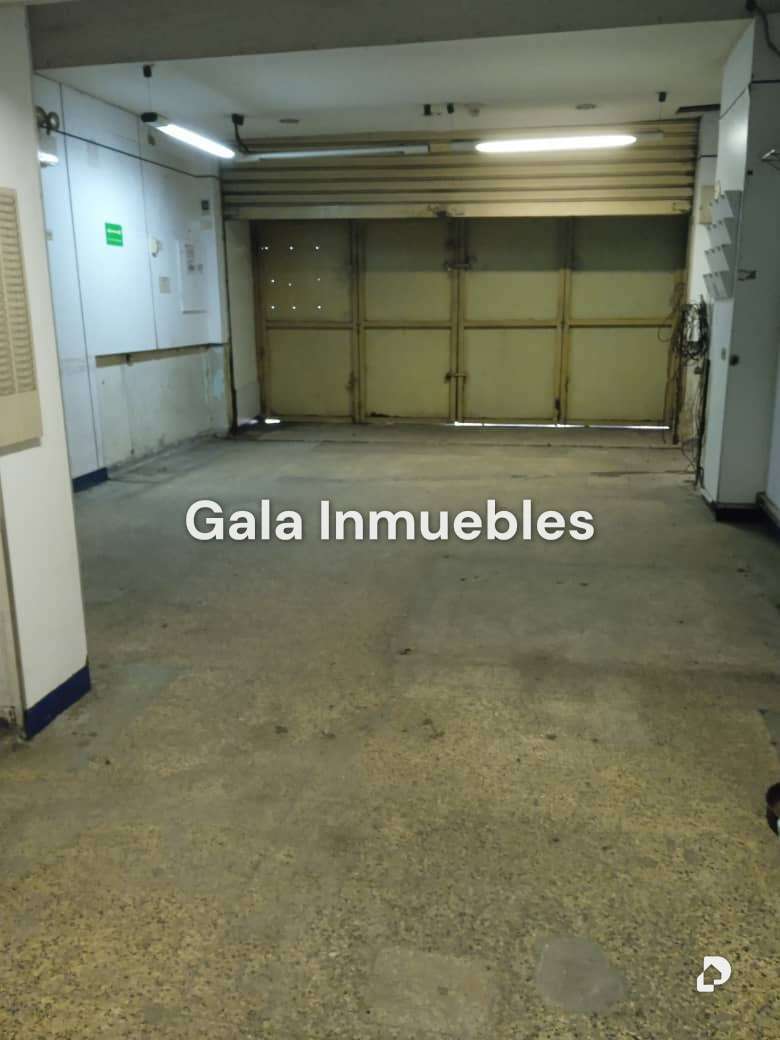 Local comercial en Av. Baralt, Caracas – 5