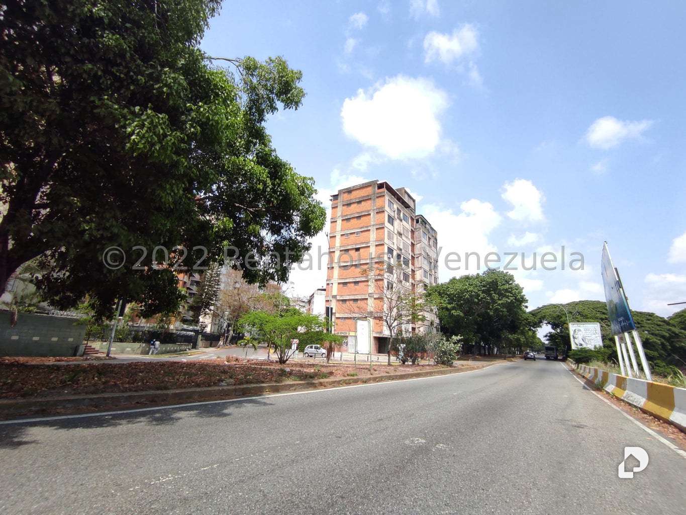 Apartamento en Chuao, Caracas – 1