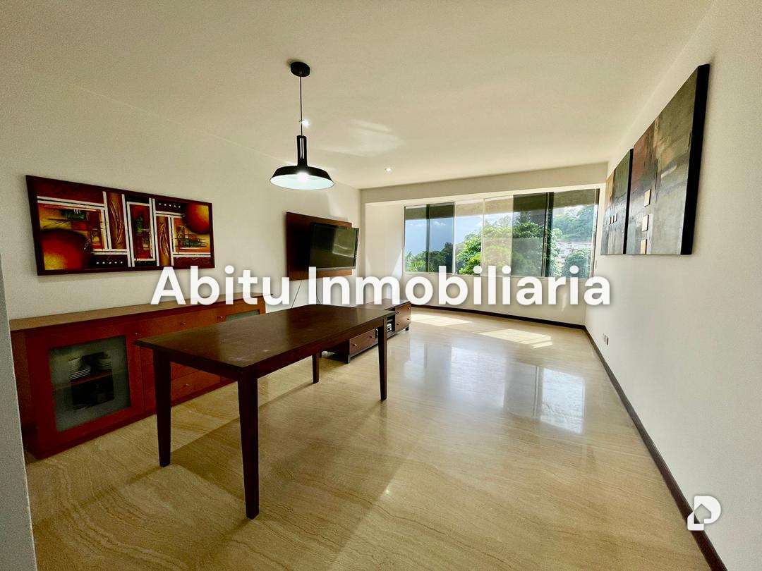 Apartamento en Lomas del Club Hípico, Caracas – 8