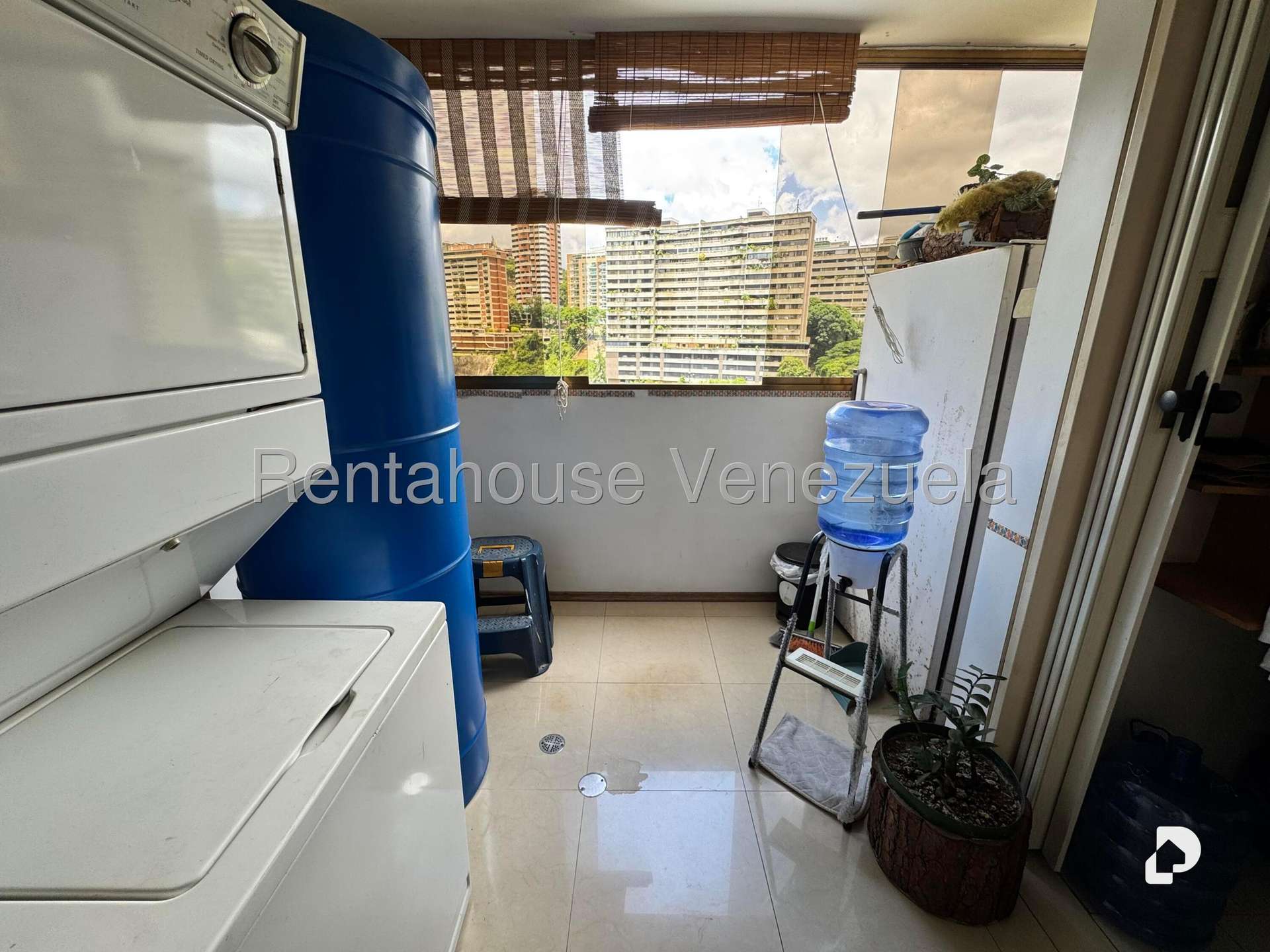 Apartamento en Santa Rosa de Lima, Caracas – 24