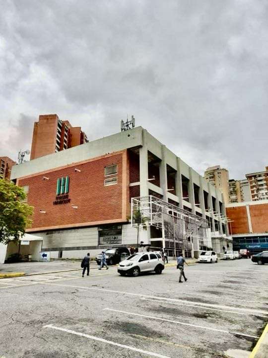 Local comercial en Parque Humboldt, Caracas