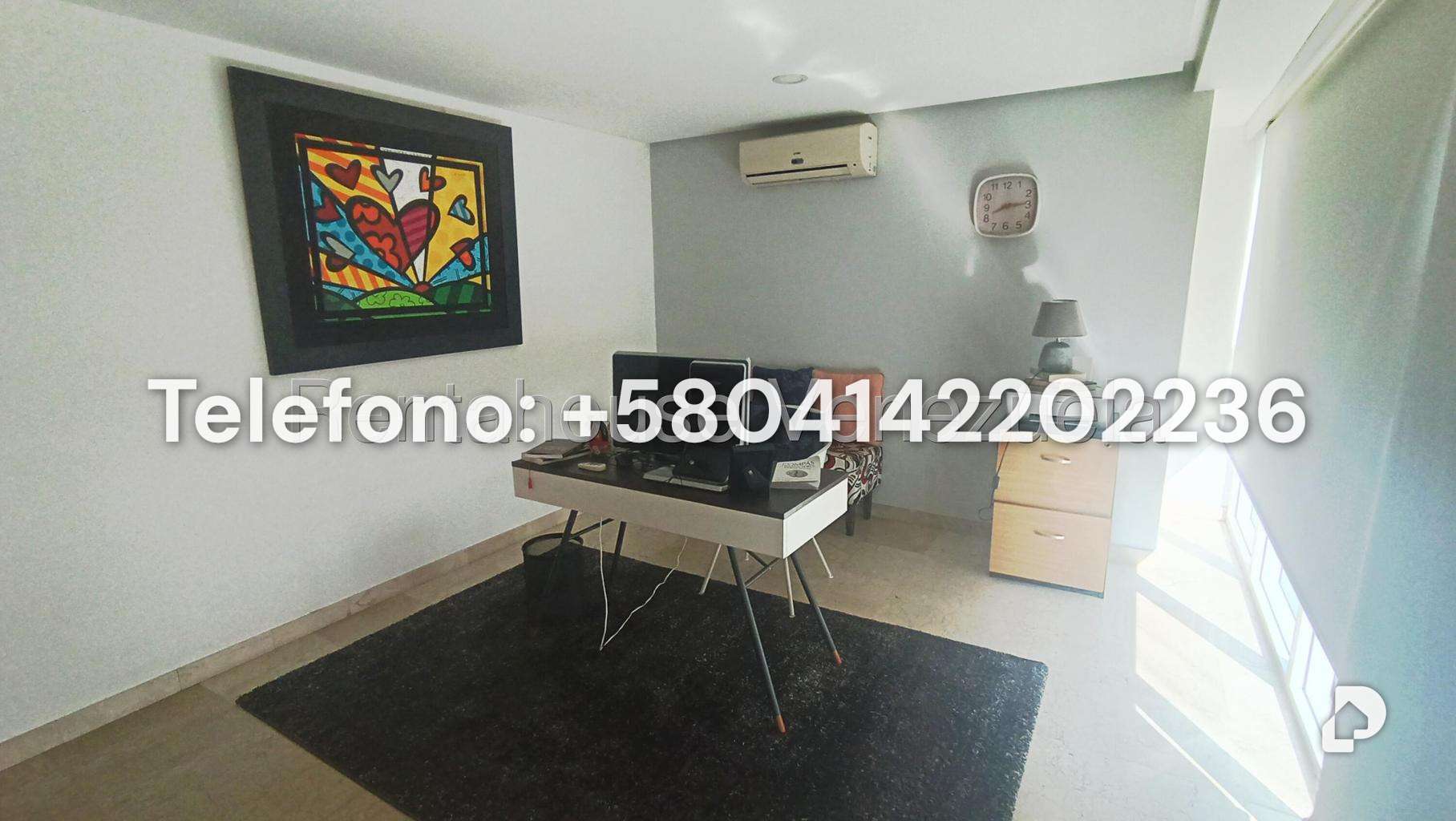 Apartamento en Los Naranjos de las Mercedes, Caracas – 17