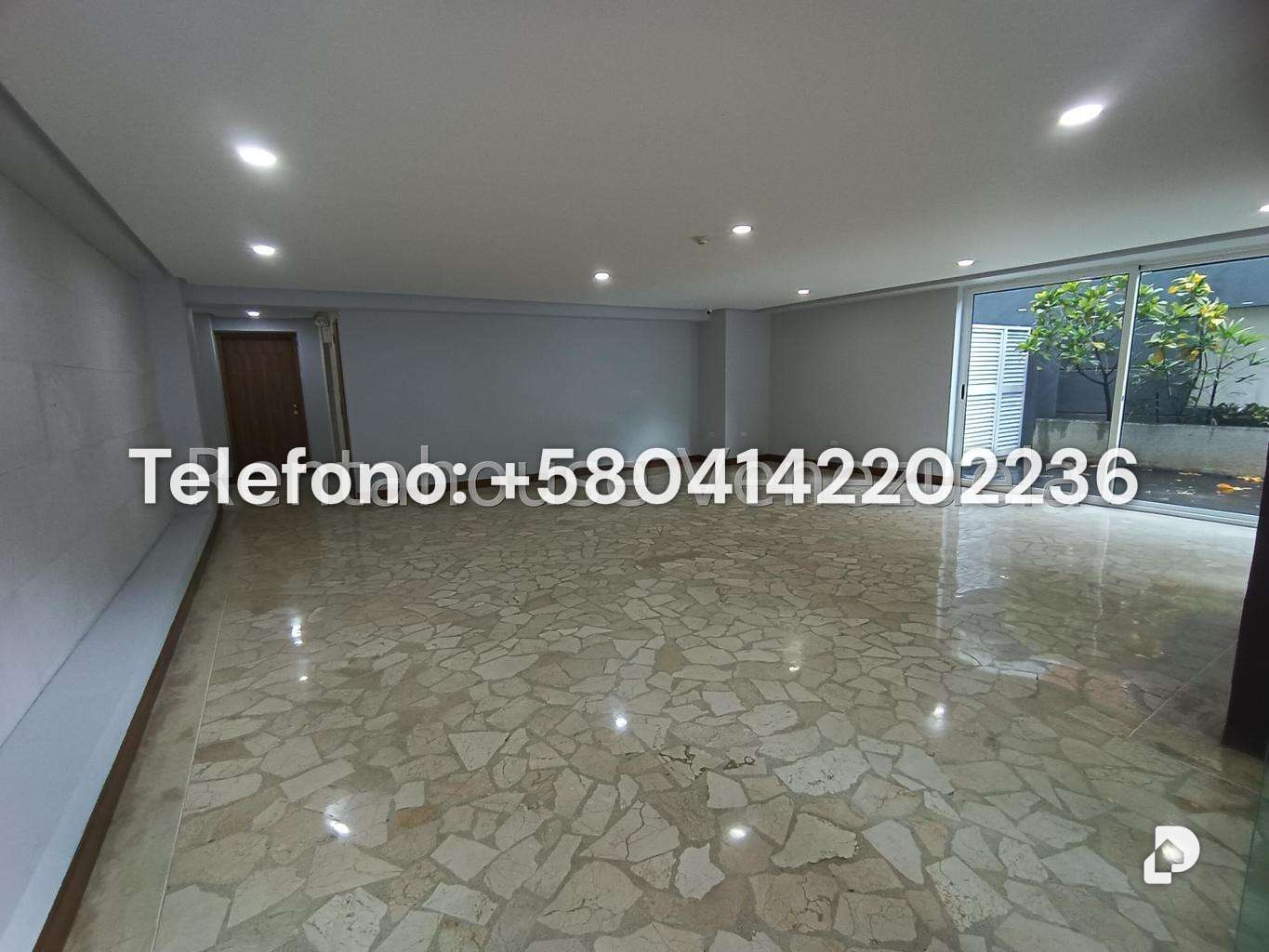 Apartamento en Los Naranjos de las Mercedes, Caracas – 37