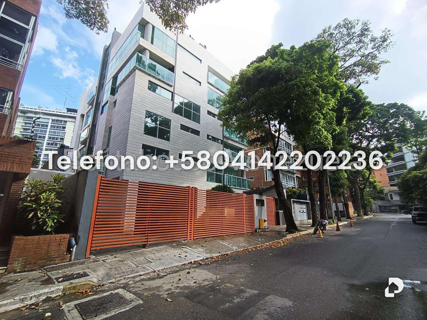 Apartamento en Los Naranjos de las Mercedes, Caracas – 1