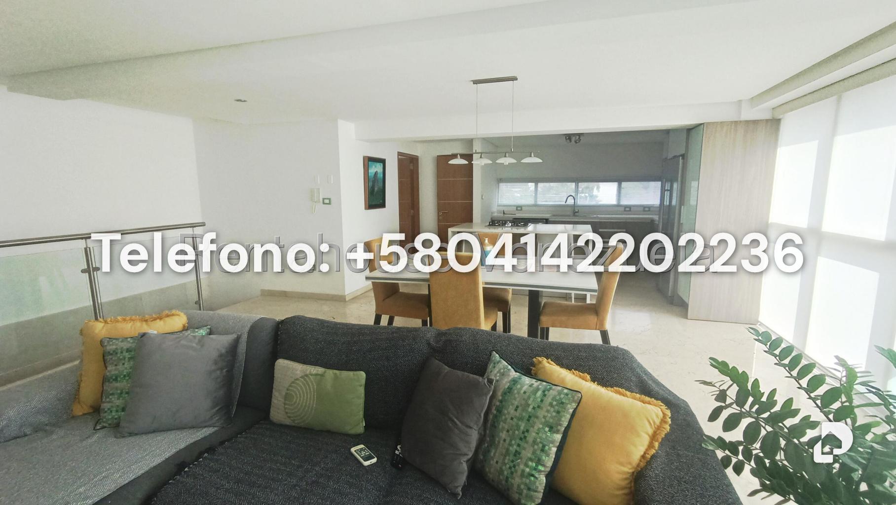 Apartamento en Los Naranjos de las Mercedes, Caracas – 3