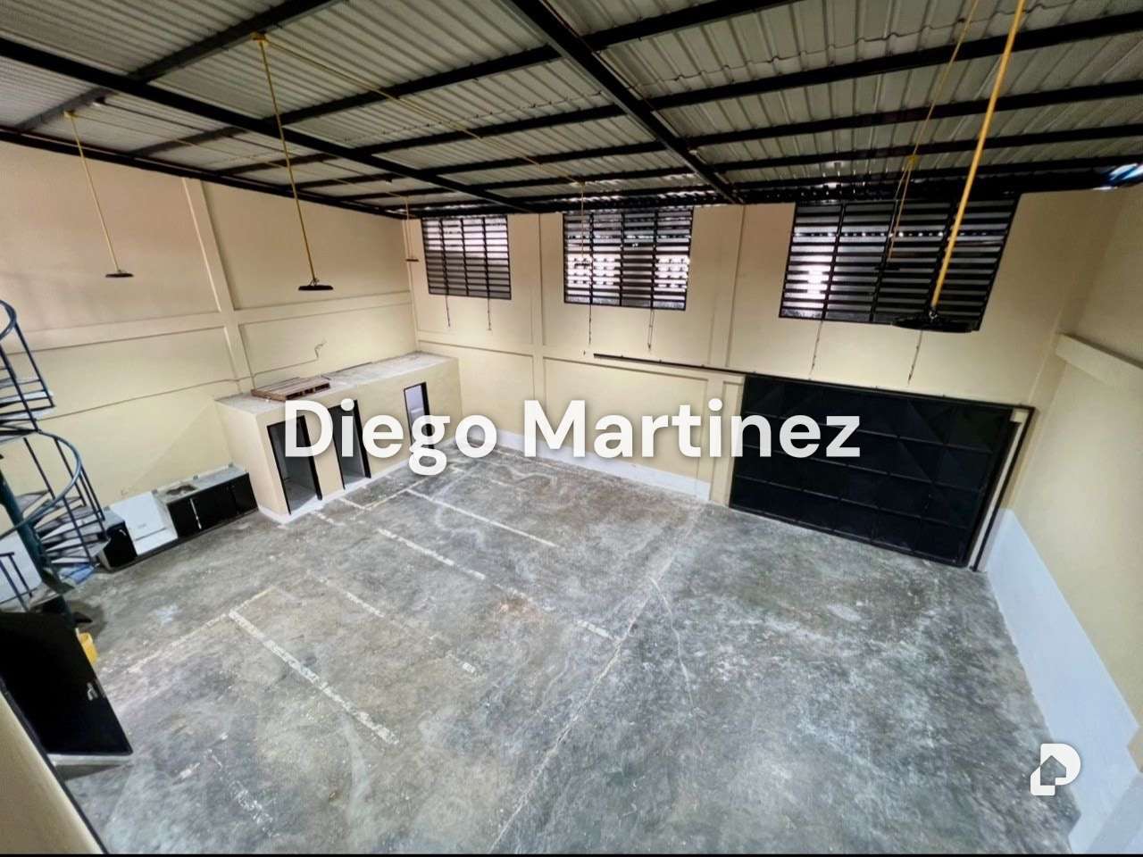 Local comercial en Los Guayos – 9