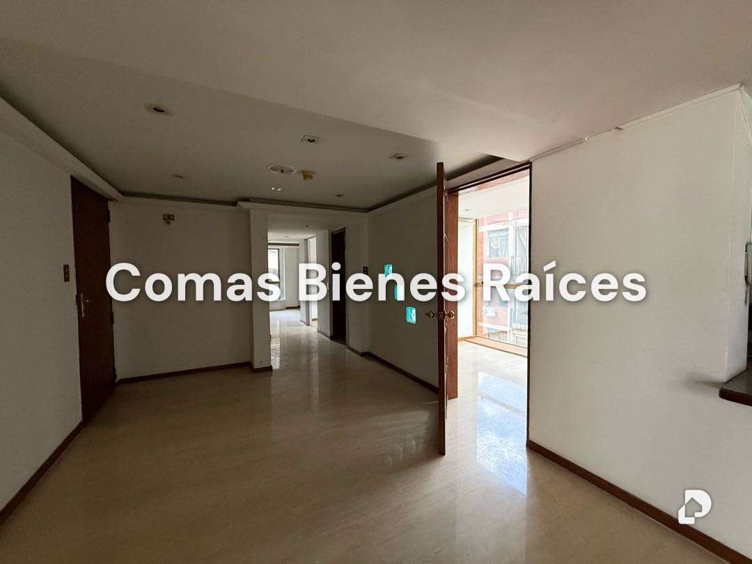 Building in Bello Monte, Caracas – 3