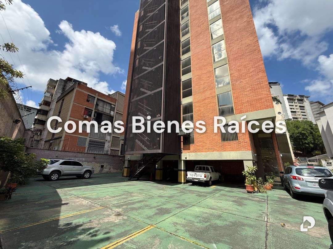 Building in Bello Monte, Caracas – 11