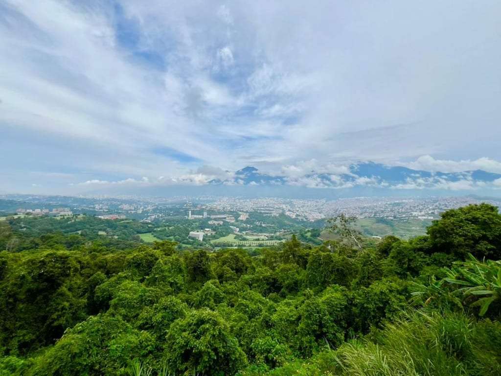 Apartamento en Alto Hatillo, Caracas - 1