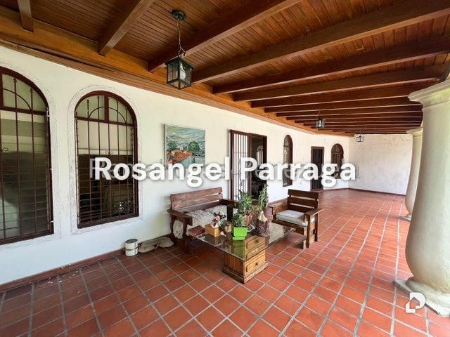 Casa en Urbanización El Bosque, Valencia – 3
