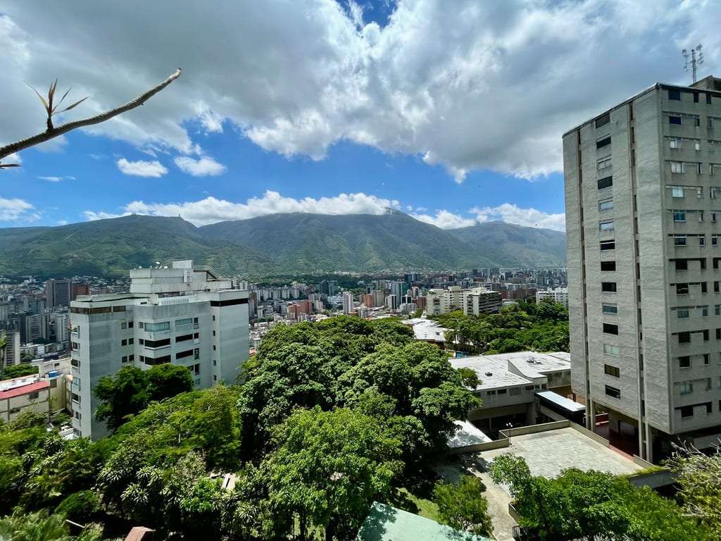 Apartamento en Chulavista, Caracas - 1