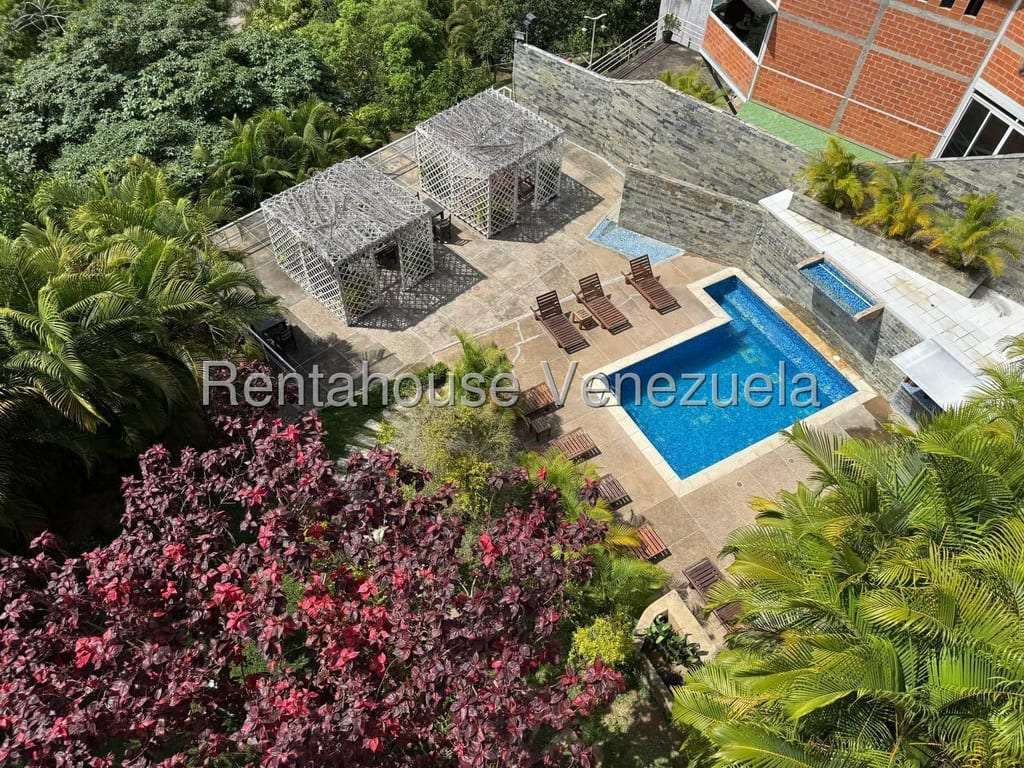 Edificio en Caicaguana, Caracas - 1