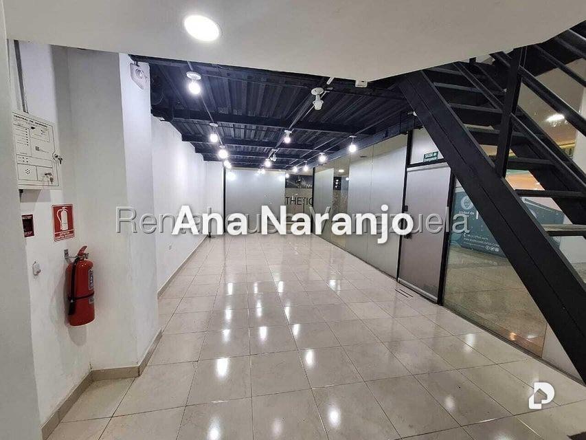Local comercial en Chuao, Caracas – 3