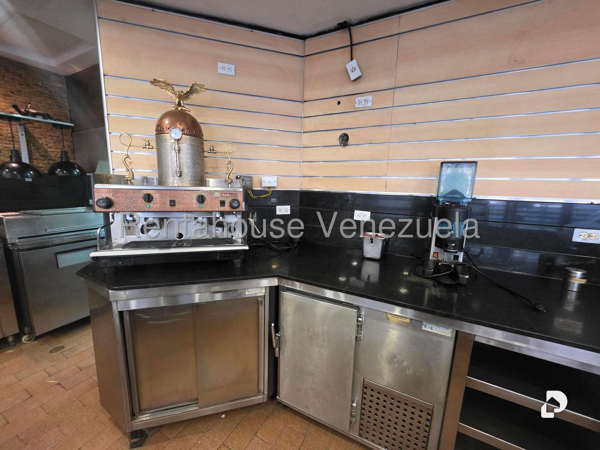 Local comercial en Chacao, Caracas – 21