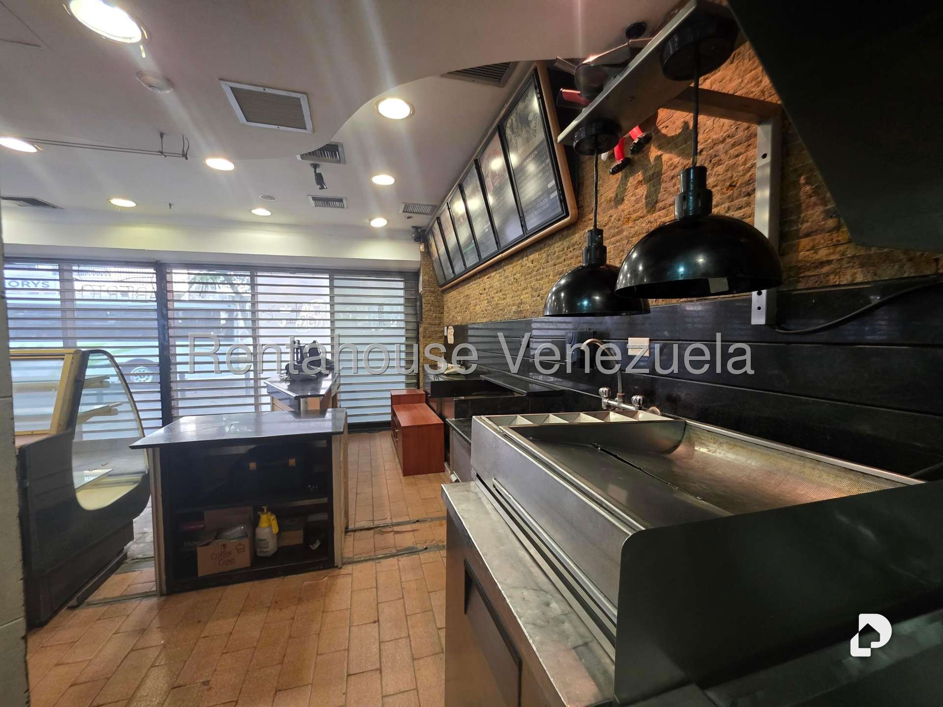 Local comercial en Chacao, Caracas – 26