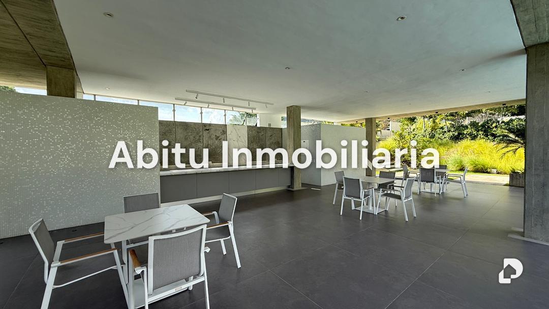 Apartamento en Altamira, Caracas – 5