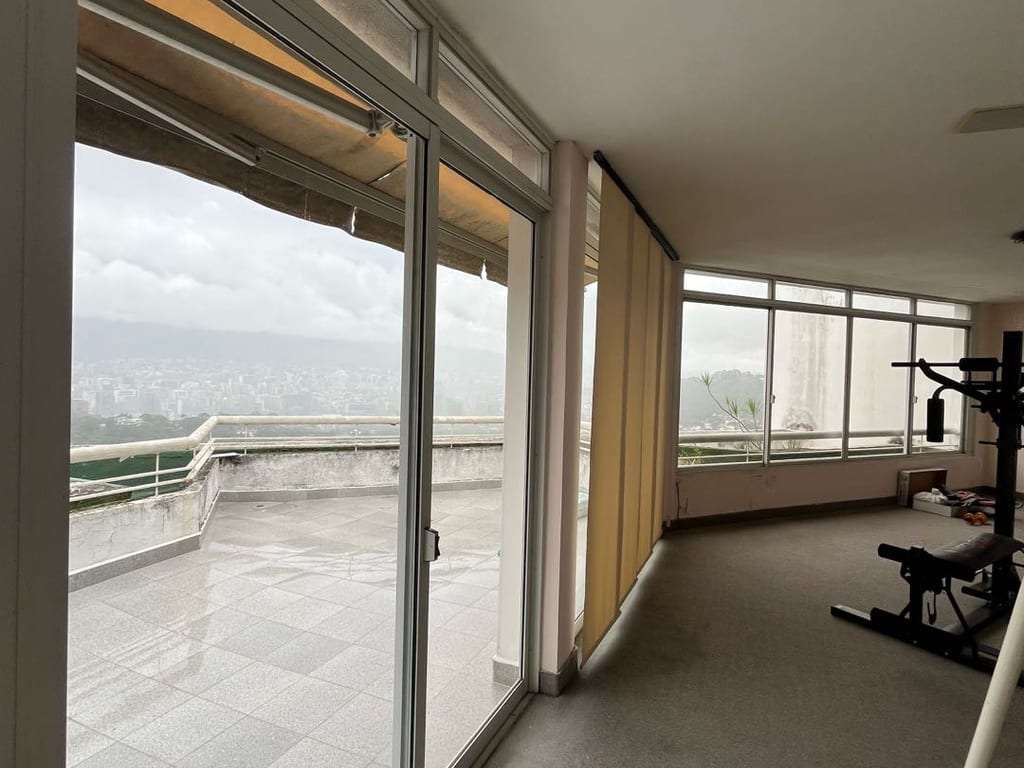 Apartamento en Valle Arriba, Caracas