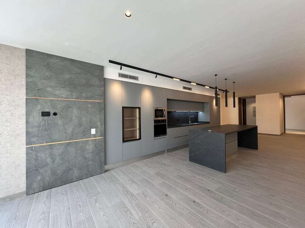 Apartamento en Las Mercedes, Caracas - 1