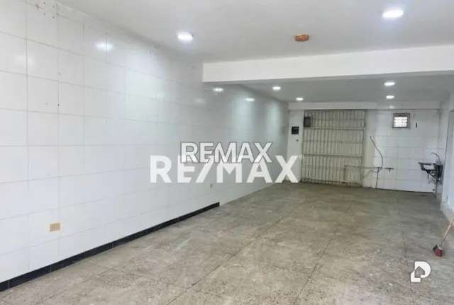 Local comercial en Av. Goajira, Maracaibo – 5