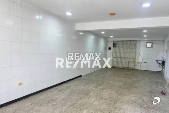 Local comercial en Av. Goajira, Maracaibo – 5