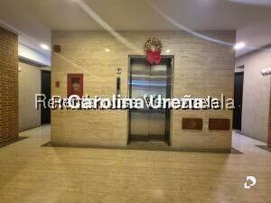 Apartamento en Lomas de La Alameda, Caracas – 3