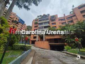 Apartamento en Lomas de La Alameda, Caracas – 2