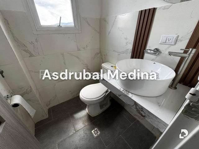Apartamento en Santa Mónica, Caracas – 10
