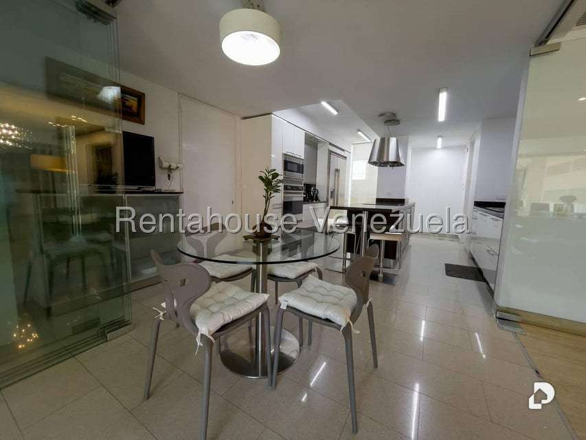 Apartamento en Campo Alegre, Caracas – 6