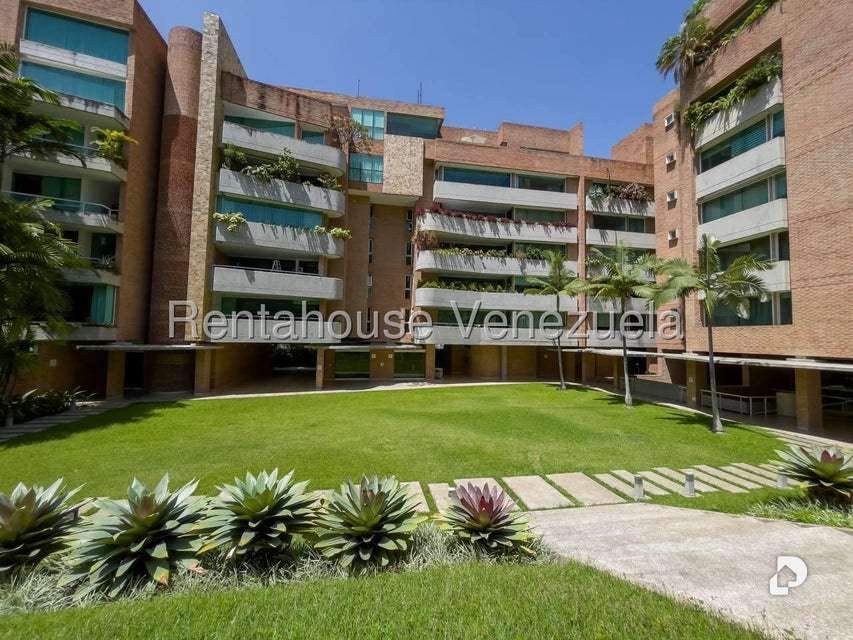 Apartamento en Campo Alegre, Caracas – 2