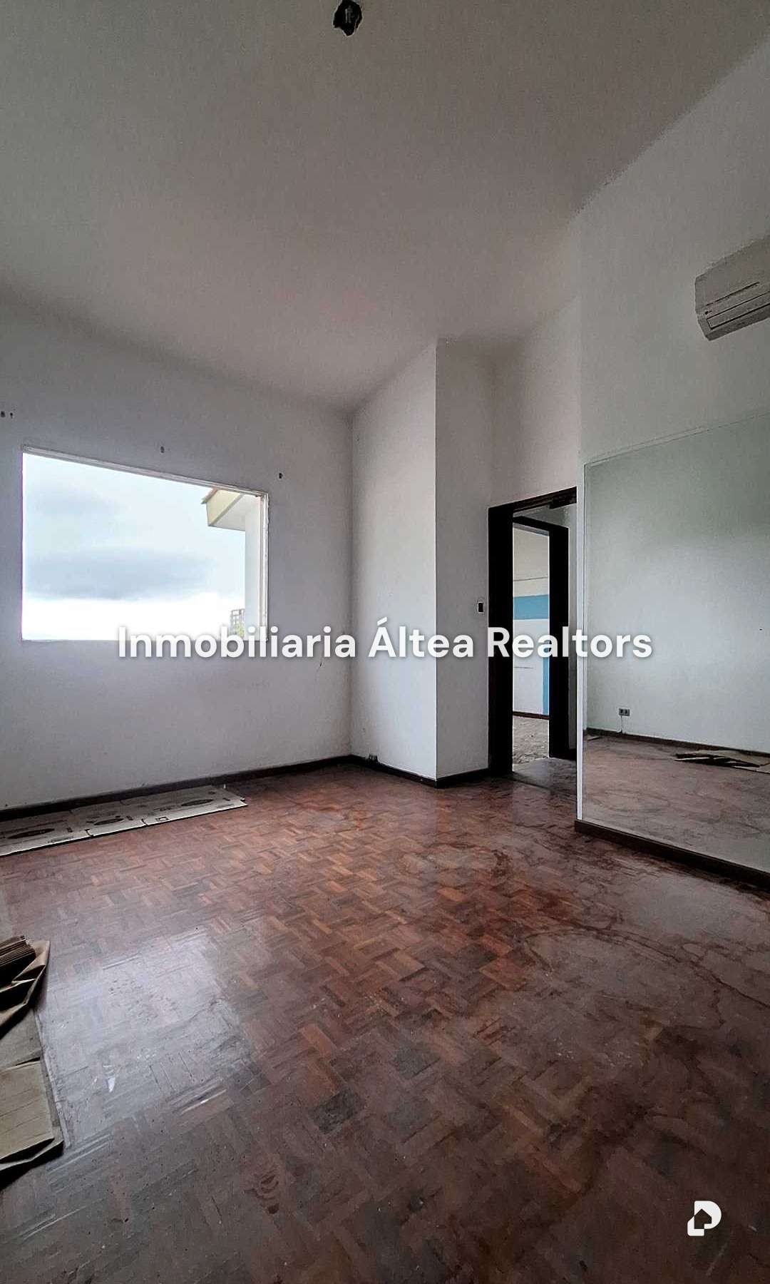 Casa en Colinas de Santa Mónica, Caracas – 9