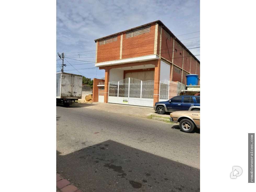 Galpón en Punto Fijo – 1