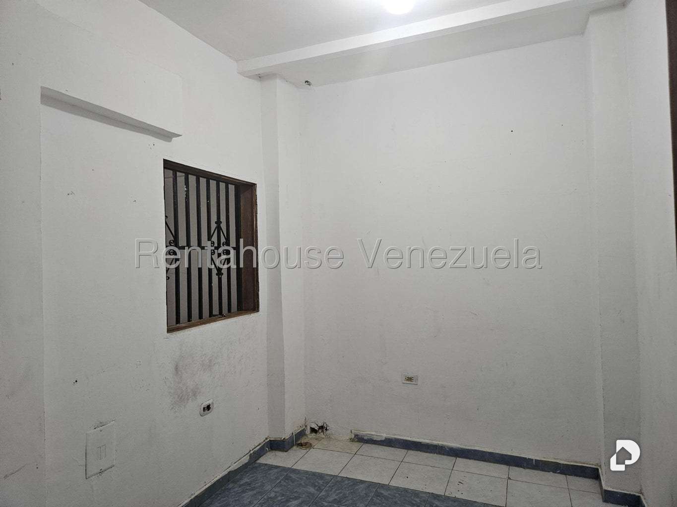 Local comercial en San Agustin del Norte, Caracas – 17