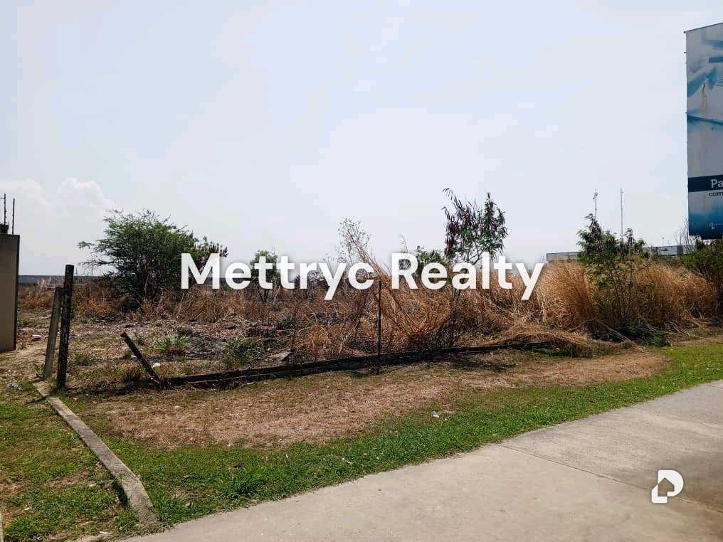 Terreno en Zona Industrial, Valencia – 2