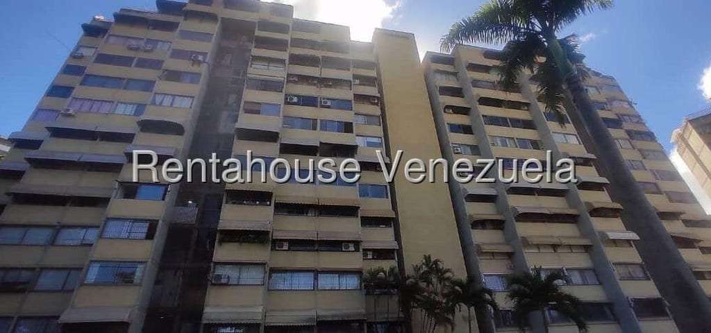 Apartment in La Bonita, Caracas - 1