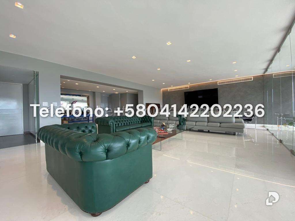 Apartamento en Altamira, Caracas – 11