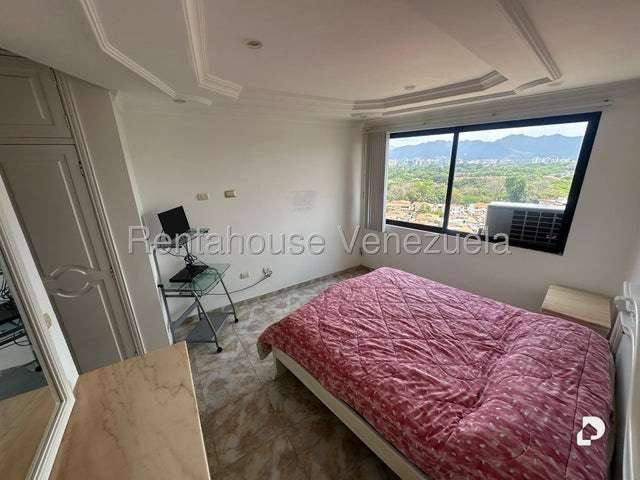 Apartamento en Parroquia Urbana San José, Valencia – 19