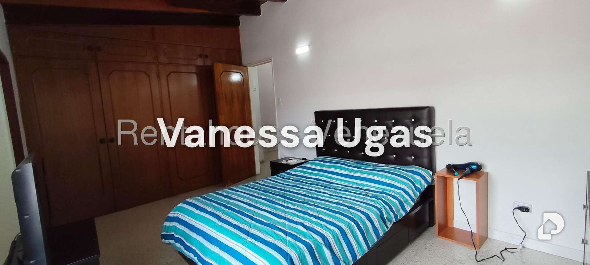 Casa en Alto Prado, Caracas – 18